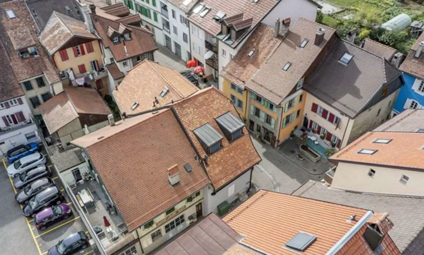 Proprietà di rendimento con 6 appartamenti a Moudon ristrutturata - Foto 4 di 14