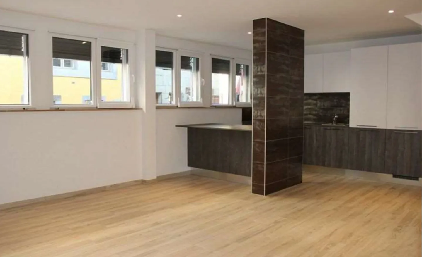 Proprietà di rendimento con 6 appartamenti a Moudon ristrutturata - Foto 10 di 14