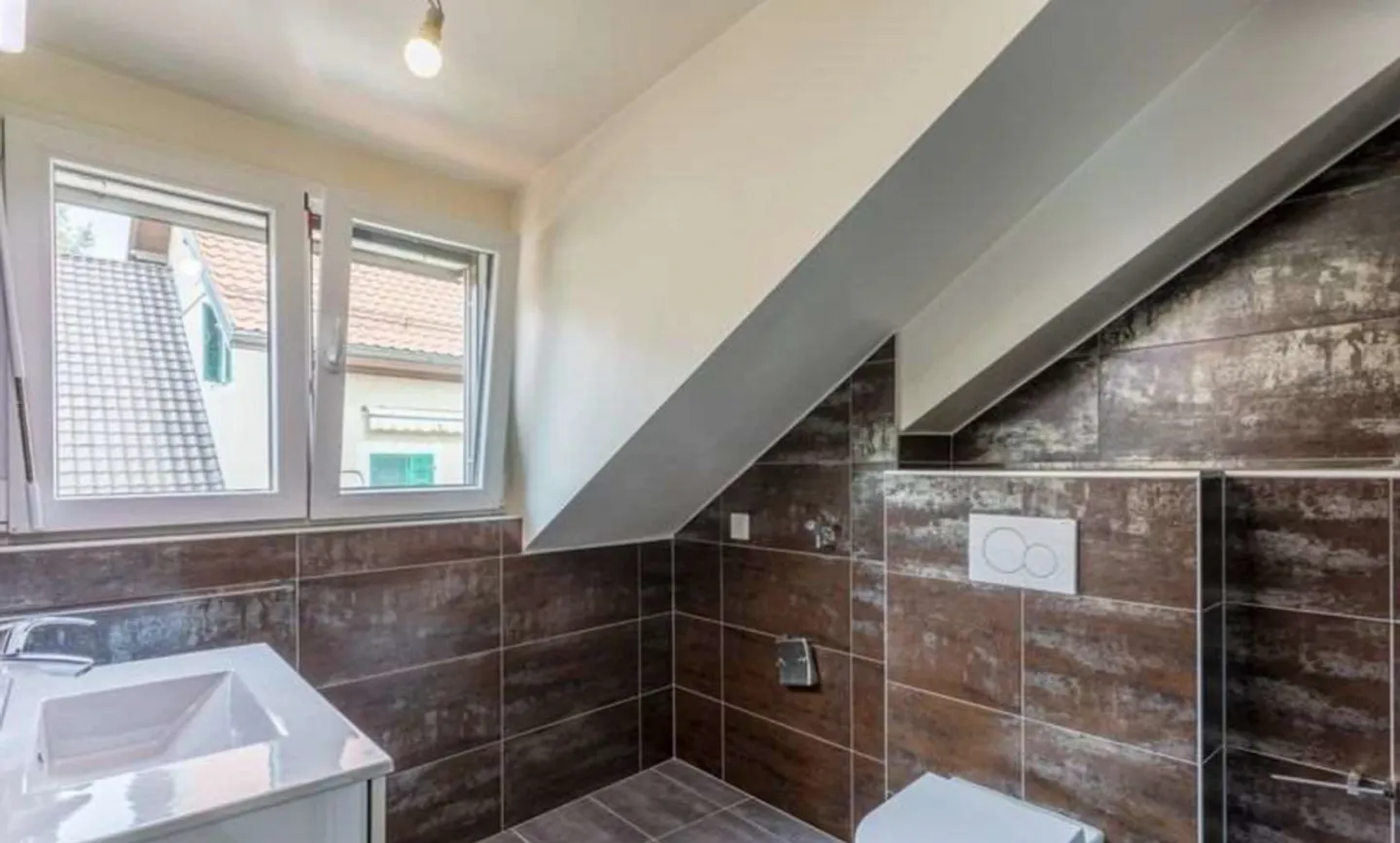 Proprietà di rendimento con 6 appartamenti a Moudon ristrutturata - Foto 12 di 14