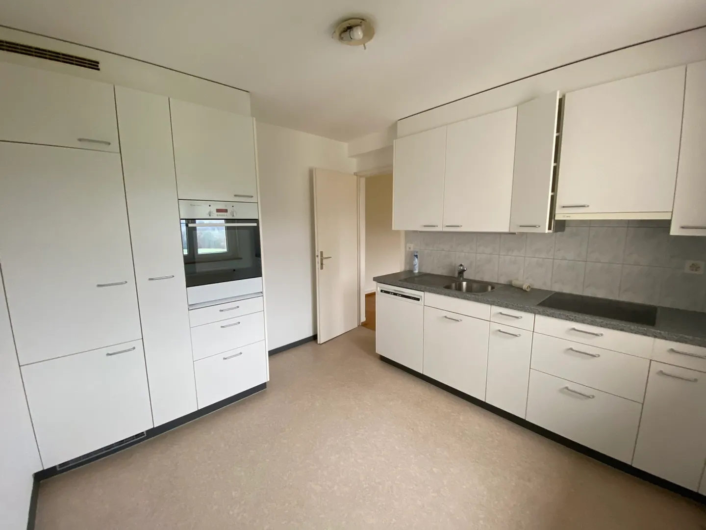 Appartement à louer - Photo 3 sur 14