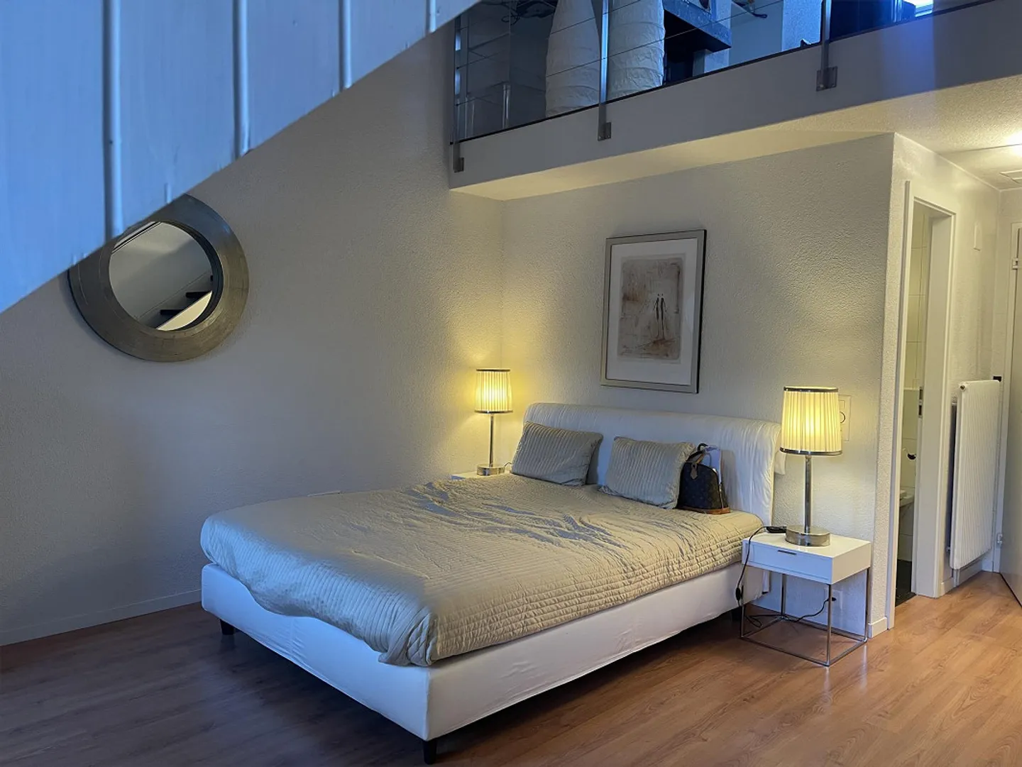 Cercasi inquilino: Elegante appartamento duplex di 2,5 stanze nella città vecchia di Berna - Foto 1 di 7