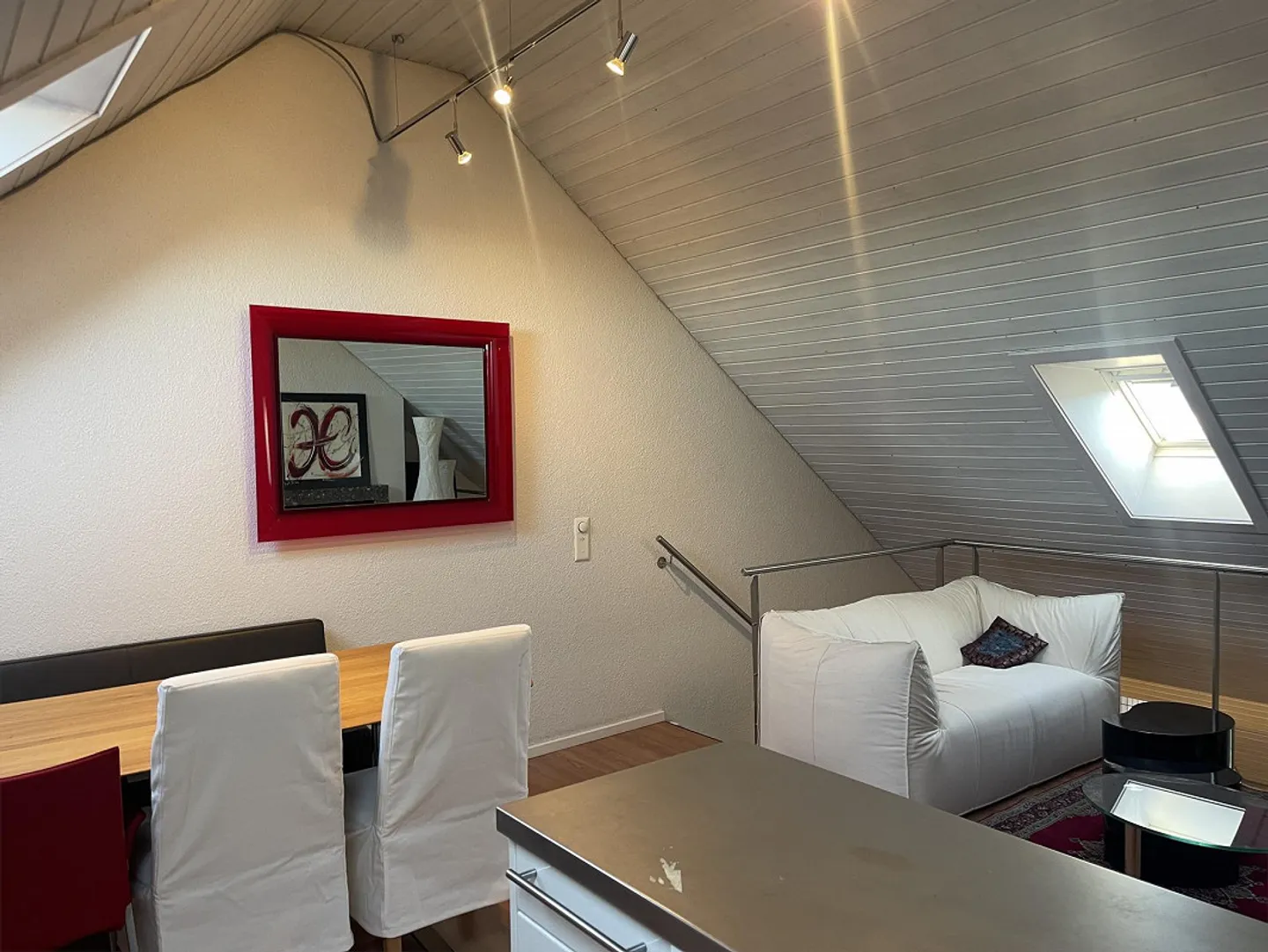 Cercasi inquilino: Elegante appartamento duplex di 2,5 stanze nella città vecchia di Berna - Foto 5 di 7