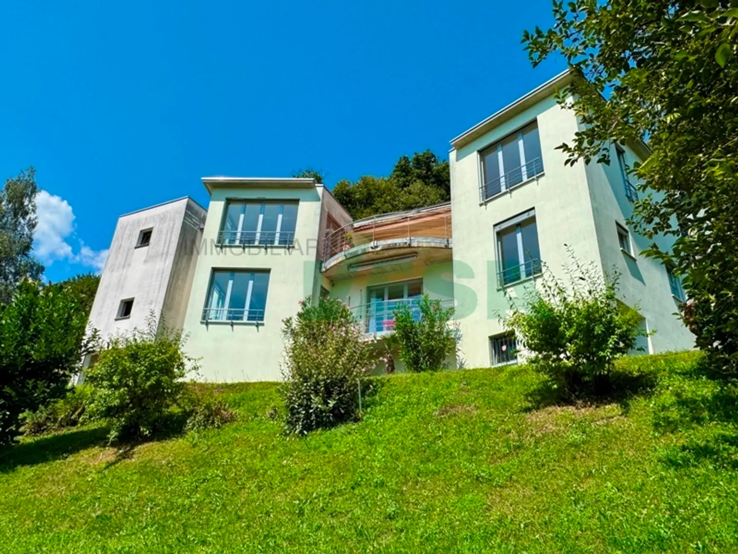 Wunderschönes Anwesen mit Villa, romantischem Rustico und Bauland - Foto 3 von 15