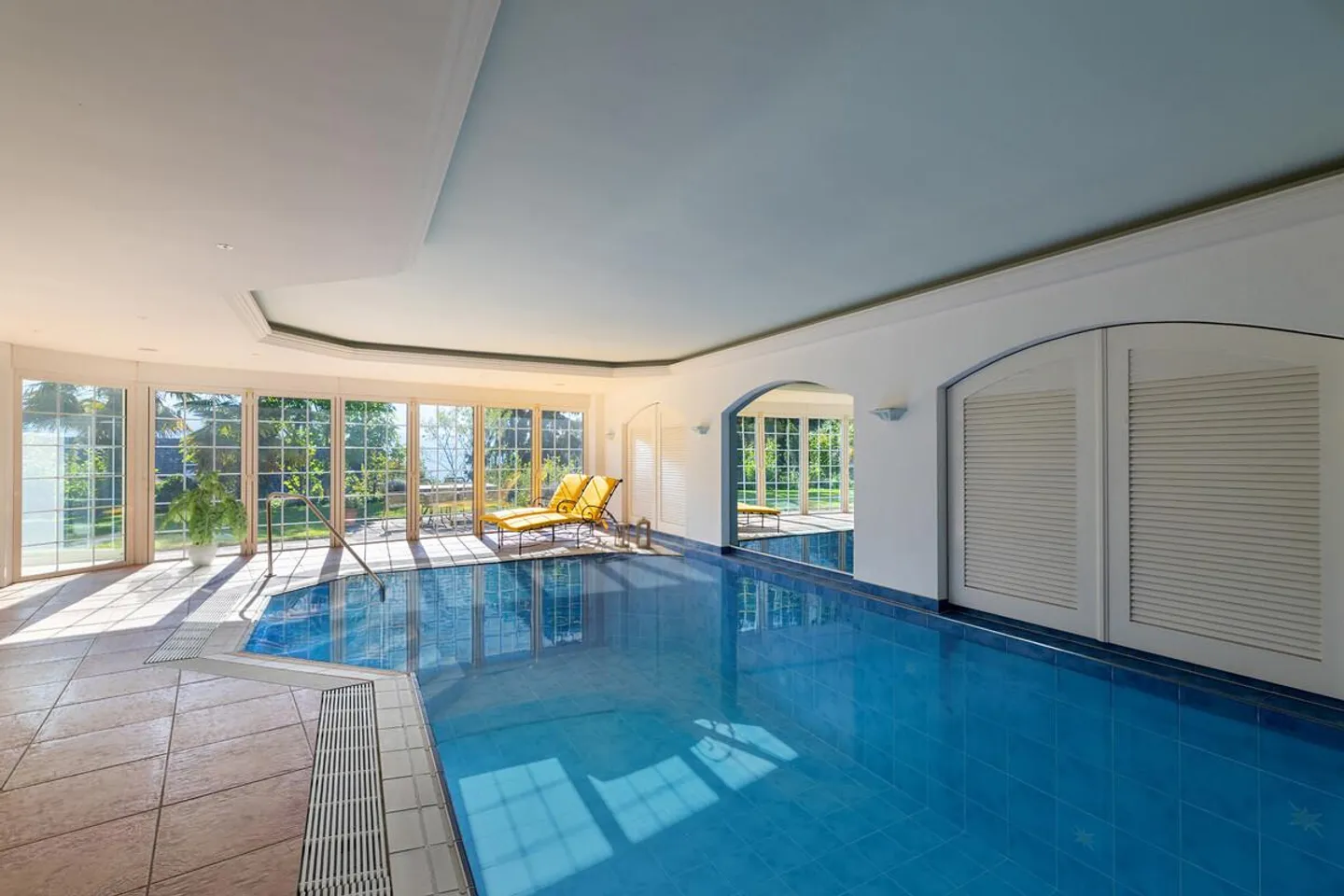 Charmante Villa mit Pool & Aussicht - Foto 4 von 5