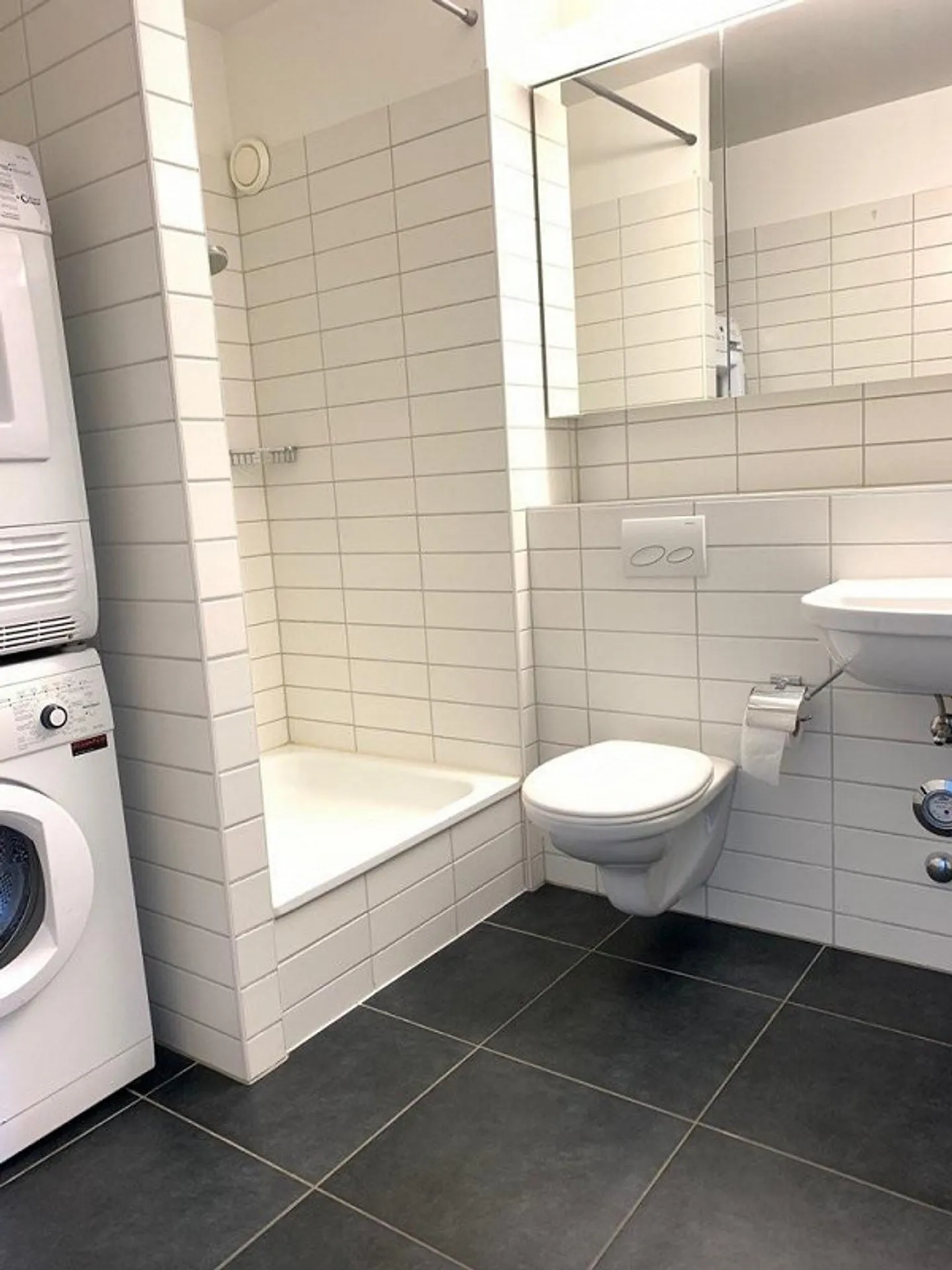 Magnifico appartamento vicino a tutti i comfort - Foto 6 di 8