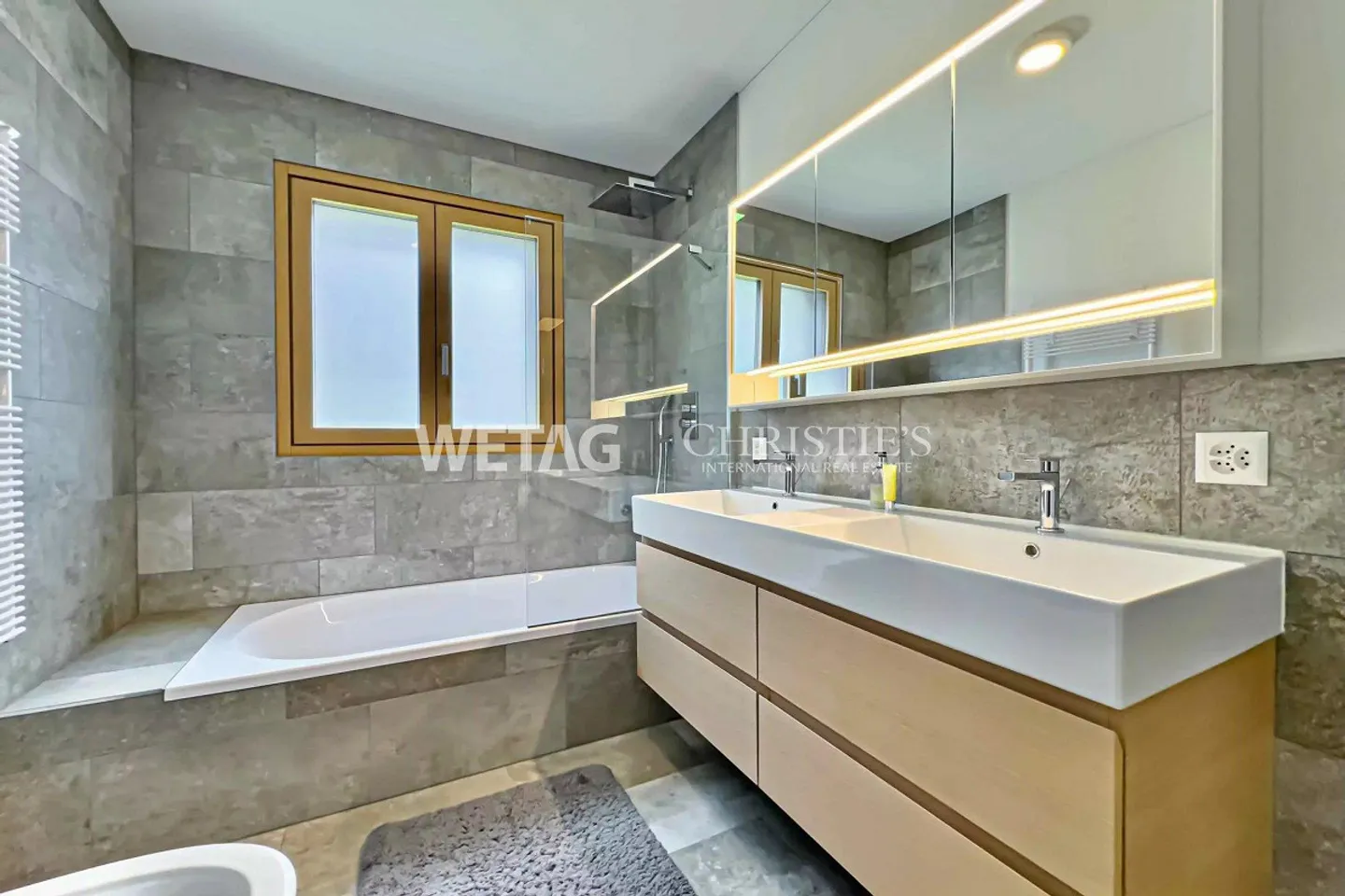 Moderne Wohnung mit Garten und Seeblick - Foto 8 von 13