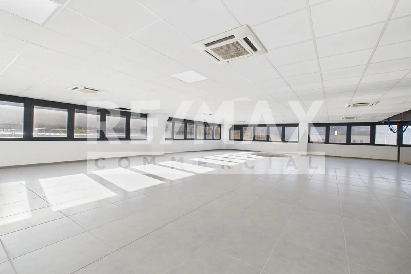 Modern Commercial Space with Rooftop - Photo 3 of 13