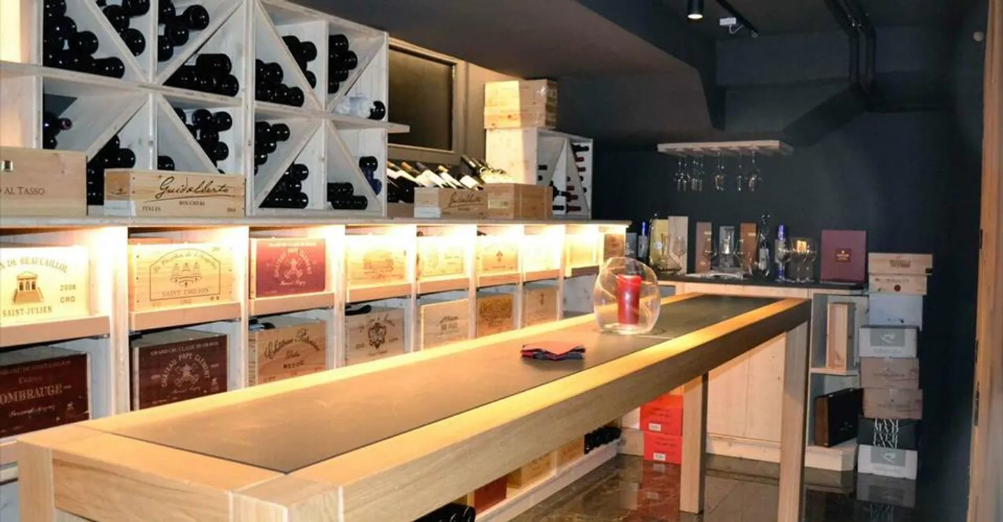 Edificio ad uso misto in affitto - Foto 3 di 5