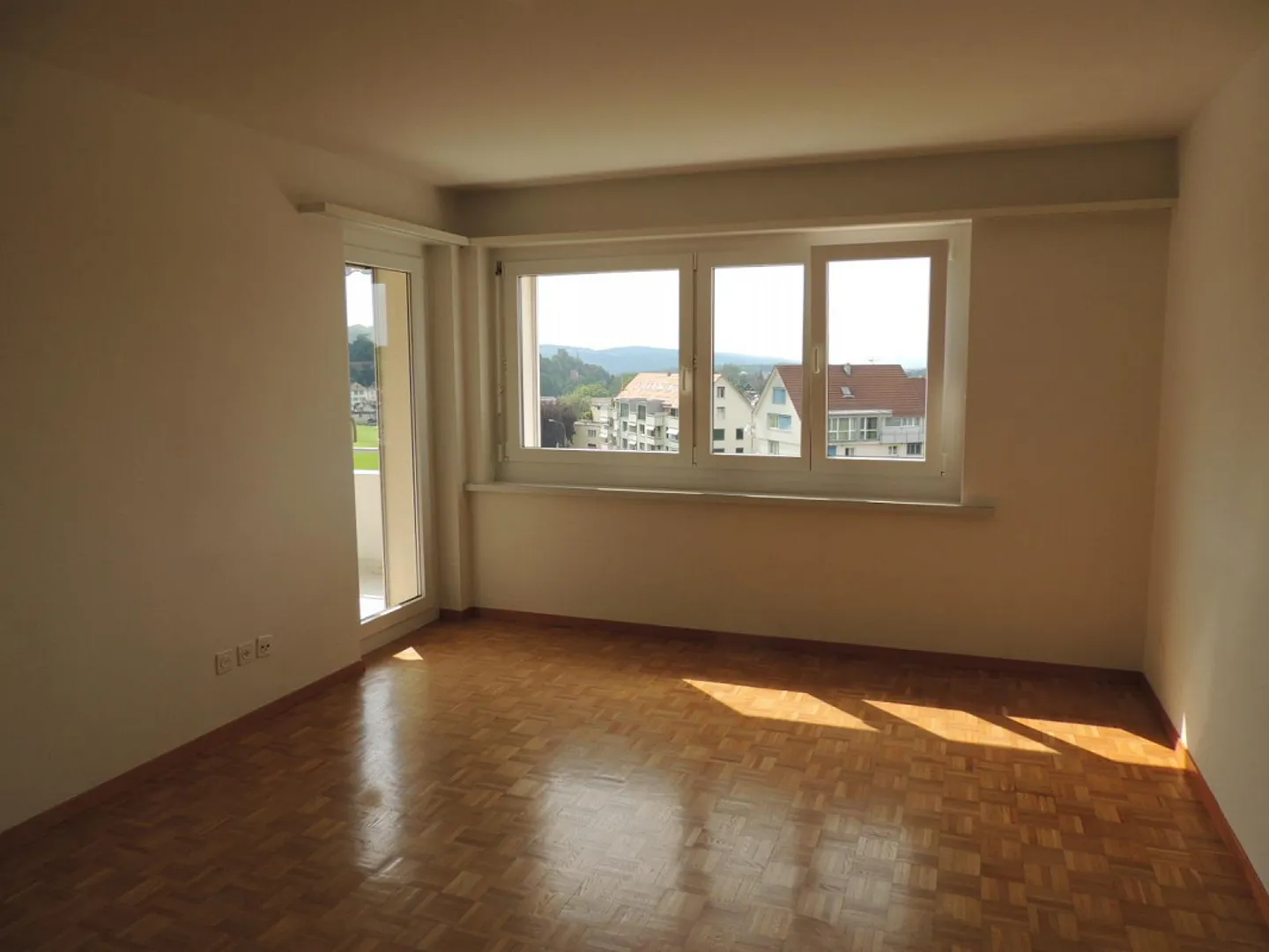Renting without deposit - Finally my apartment! - Photo 3 of 5