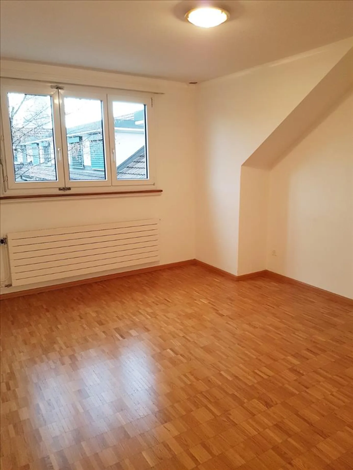 RENT WITHOUT DEPOSIT - Quiet and affordable living near Birs - Photo 6 of 7