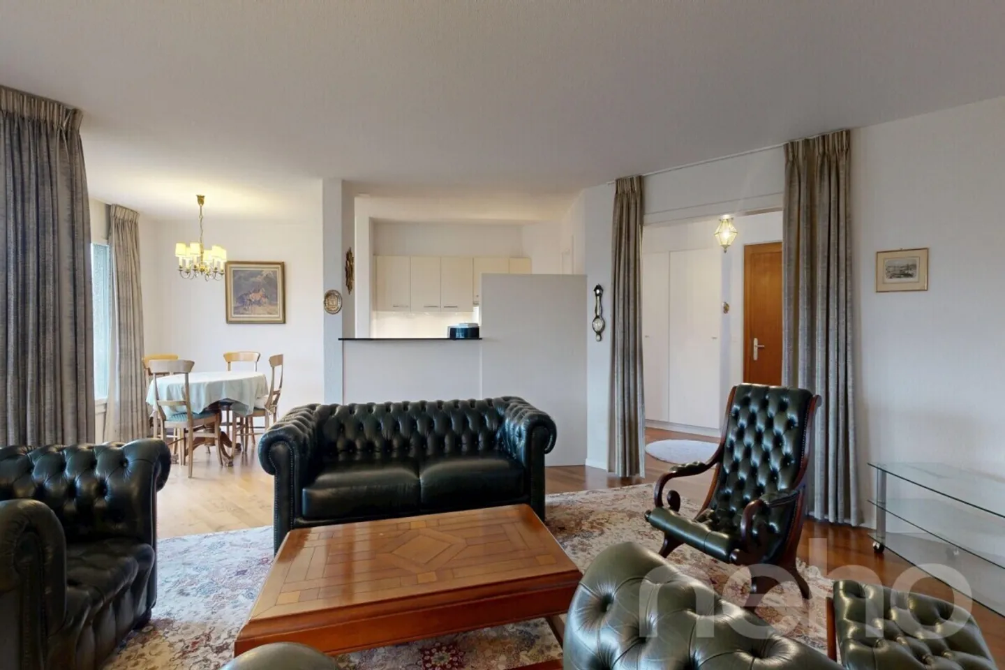 Bright 4.5 rooms in the heart of Marly: calm and panorama - Photo 3 of 12