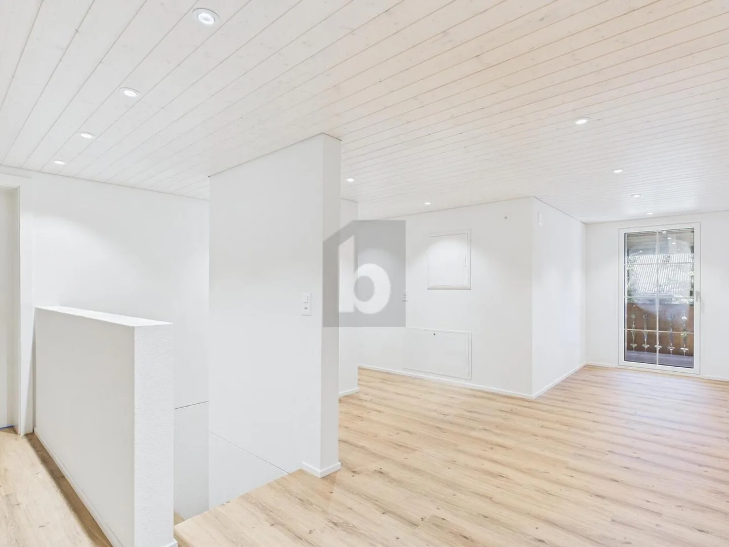 FAMILIENFREUNDLICH MIT VIEL PRIVATSPHÄRE - Foto 5 von 6