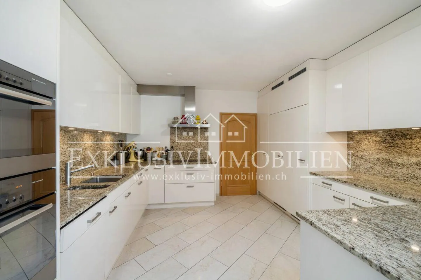More than just living: The ideal home for your family - Photo 3 of 5