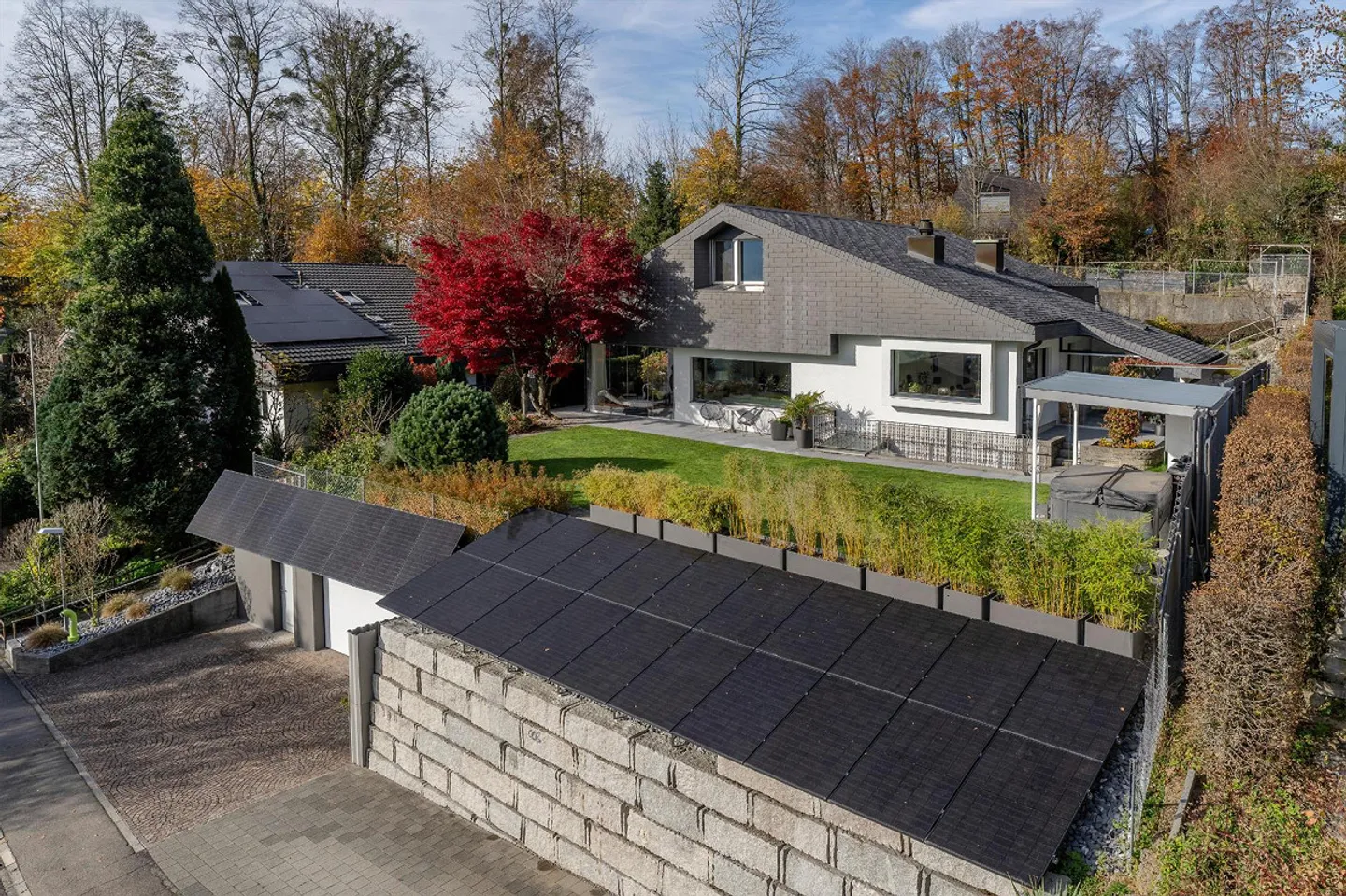 Casa unifamiliare in una posizione tranquilla e adatta alle famiglie - Foto 1 di 8