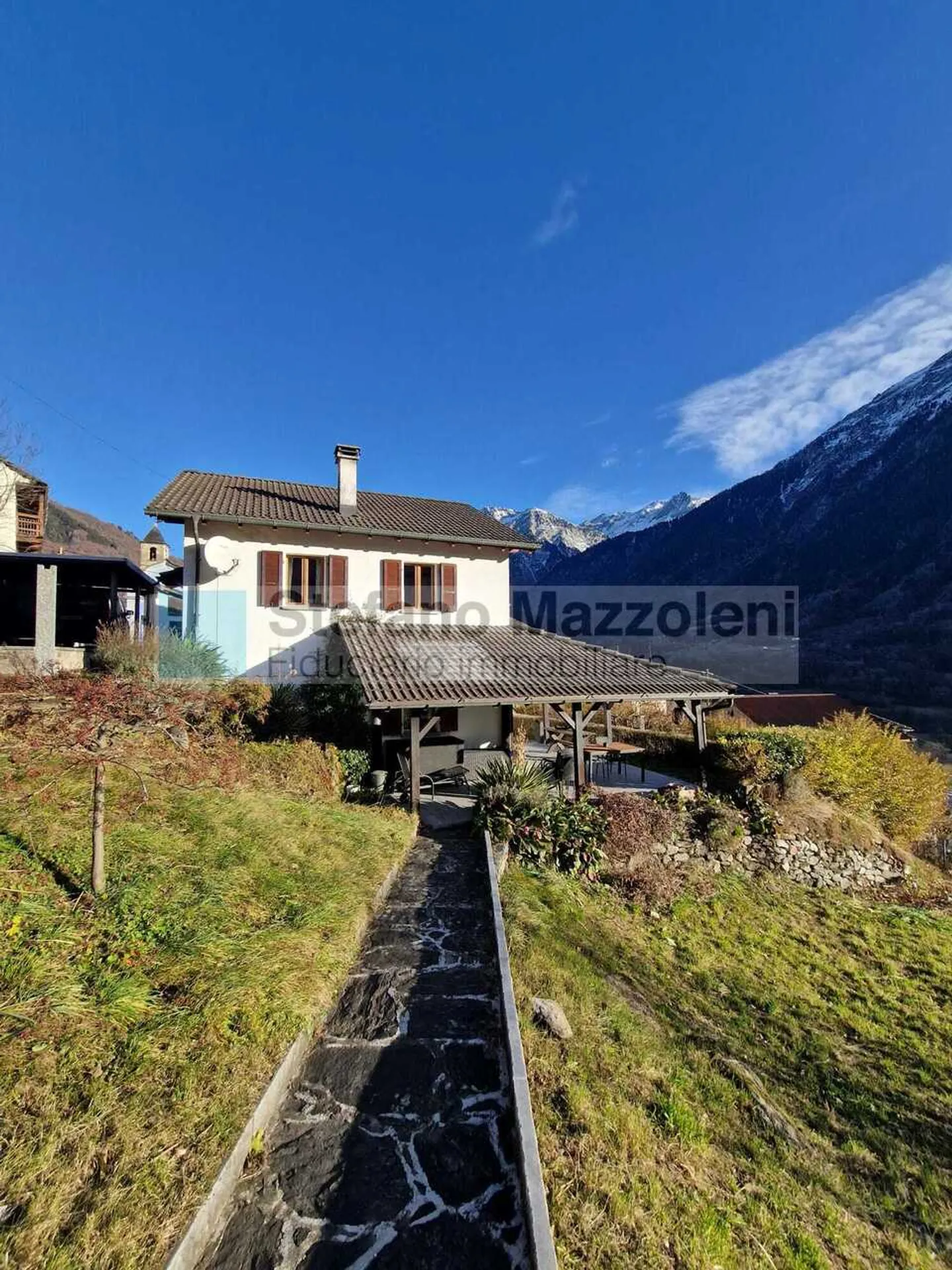 CASTRO - Valle di Blenio - Casa monofam - Foto 2 di 17