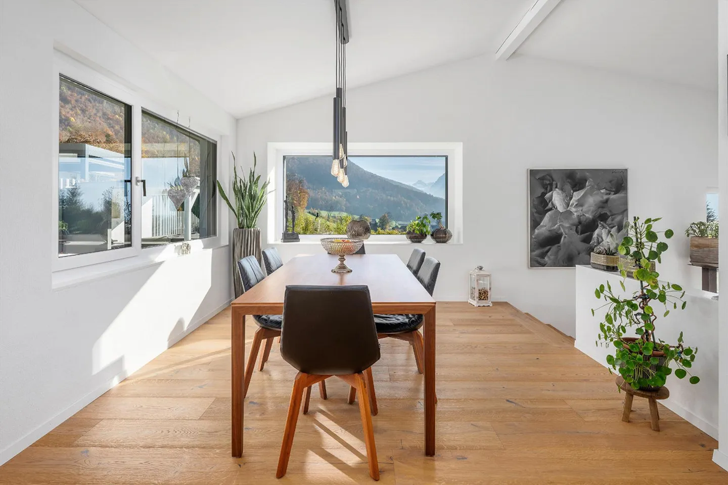 Casa unifamiliare in una posizione tranquilla e adatta alle famiglie - Foto 4 di 8