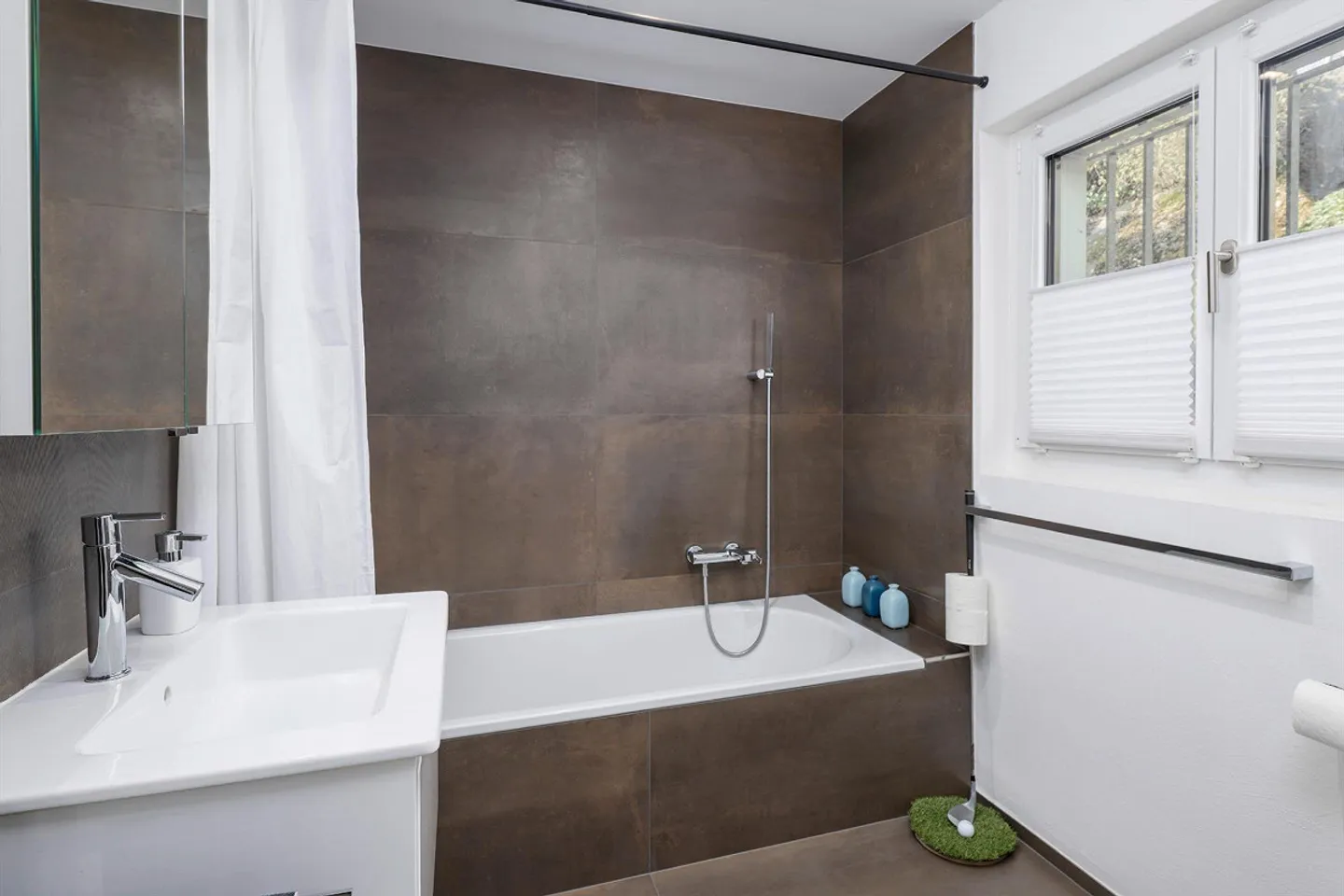 Casa unifamiliare in una posizione tranquilla e adatta alle famiglie - Foto 6 di 8