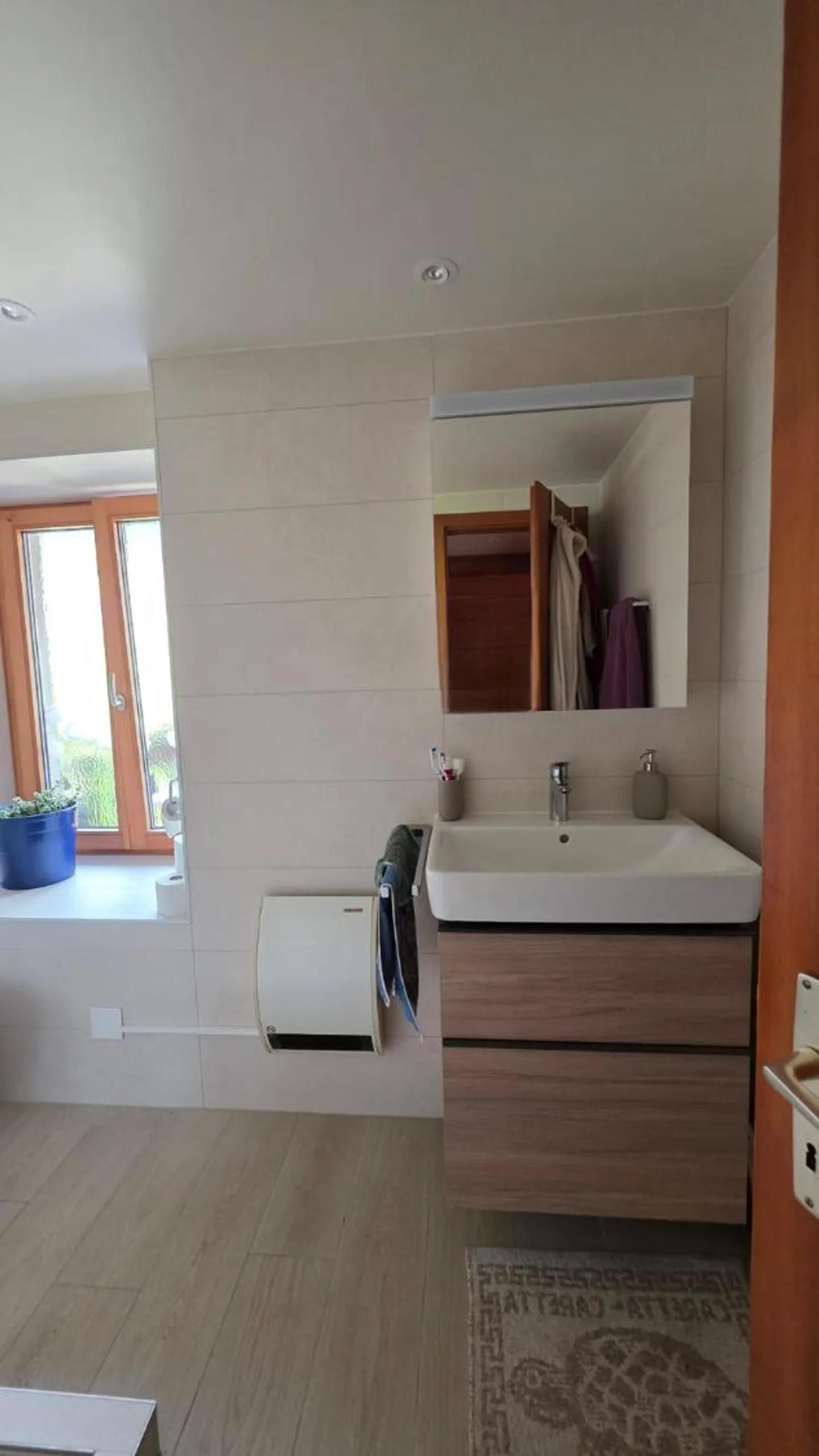 Residential building 5 rooms - Photo 12 of 20