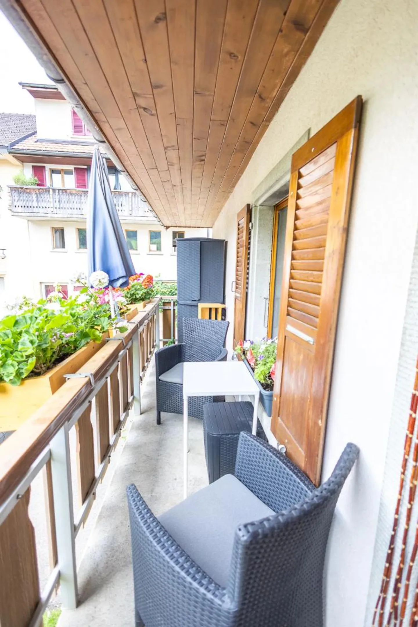 Residential building 5 rooms - Photo 13 of 20