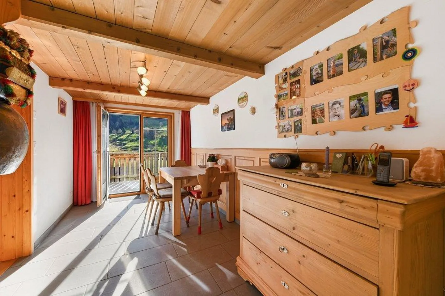 Maison individuelle indépendante avec vue dégagée et espace généreux - Photo 6 sur 13