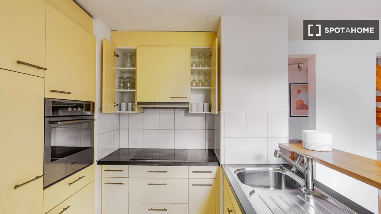 Appartamento in affitto - Foto 6 di 18