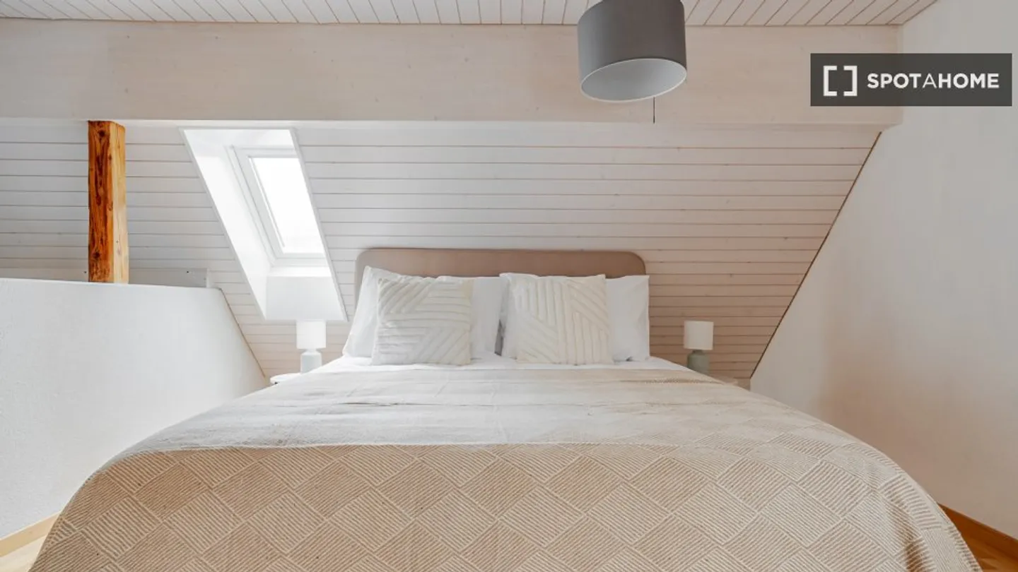 Appartamento in affitto - Foto 8 di 18