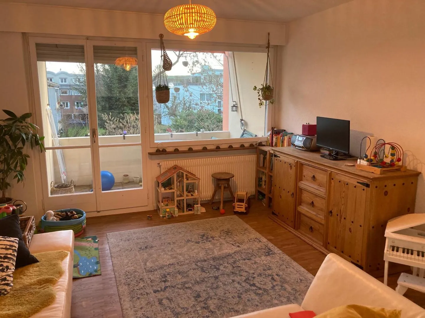 Apartment for rent - Photo 2 of 10