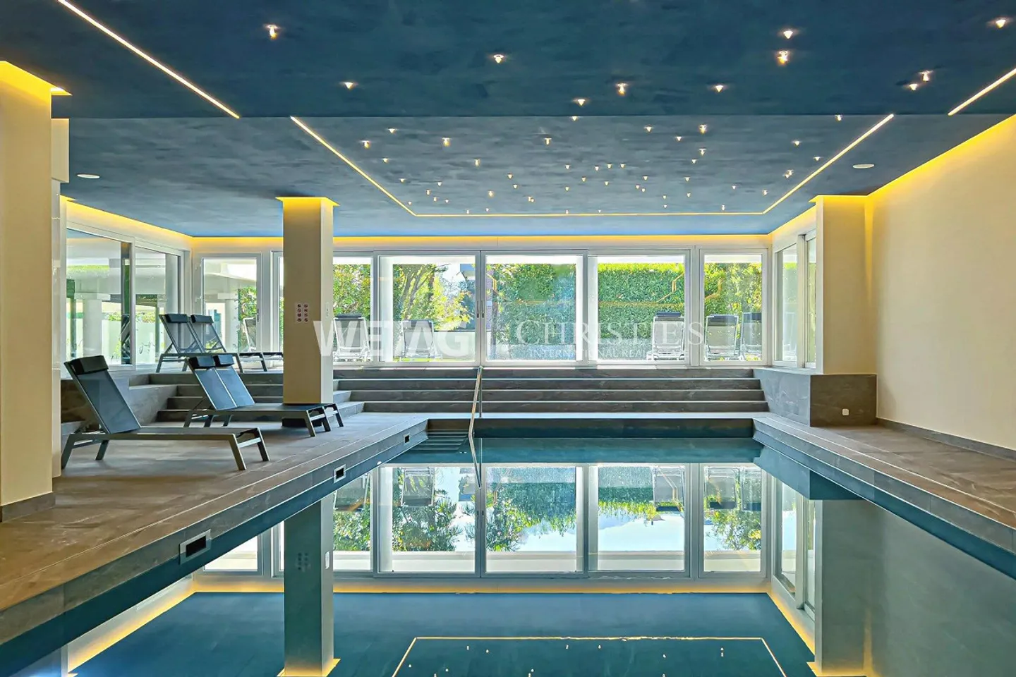 Modern & practical apartment with covered terrace for sale in Ascona - Photo 6 of 12