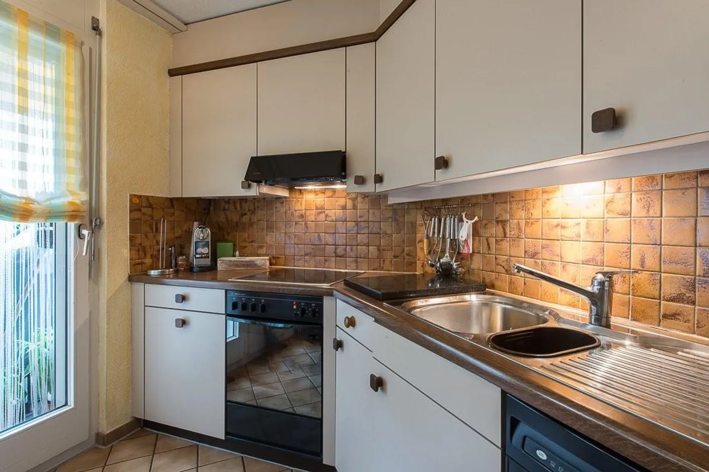 Dream Home for Families - Photo 4 of 7