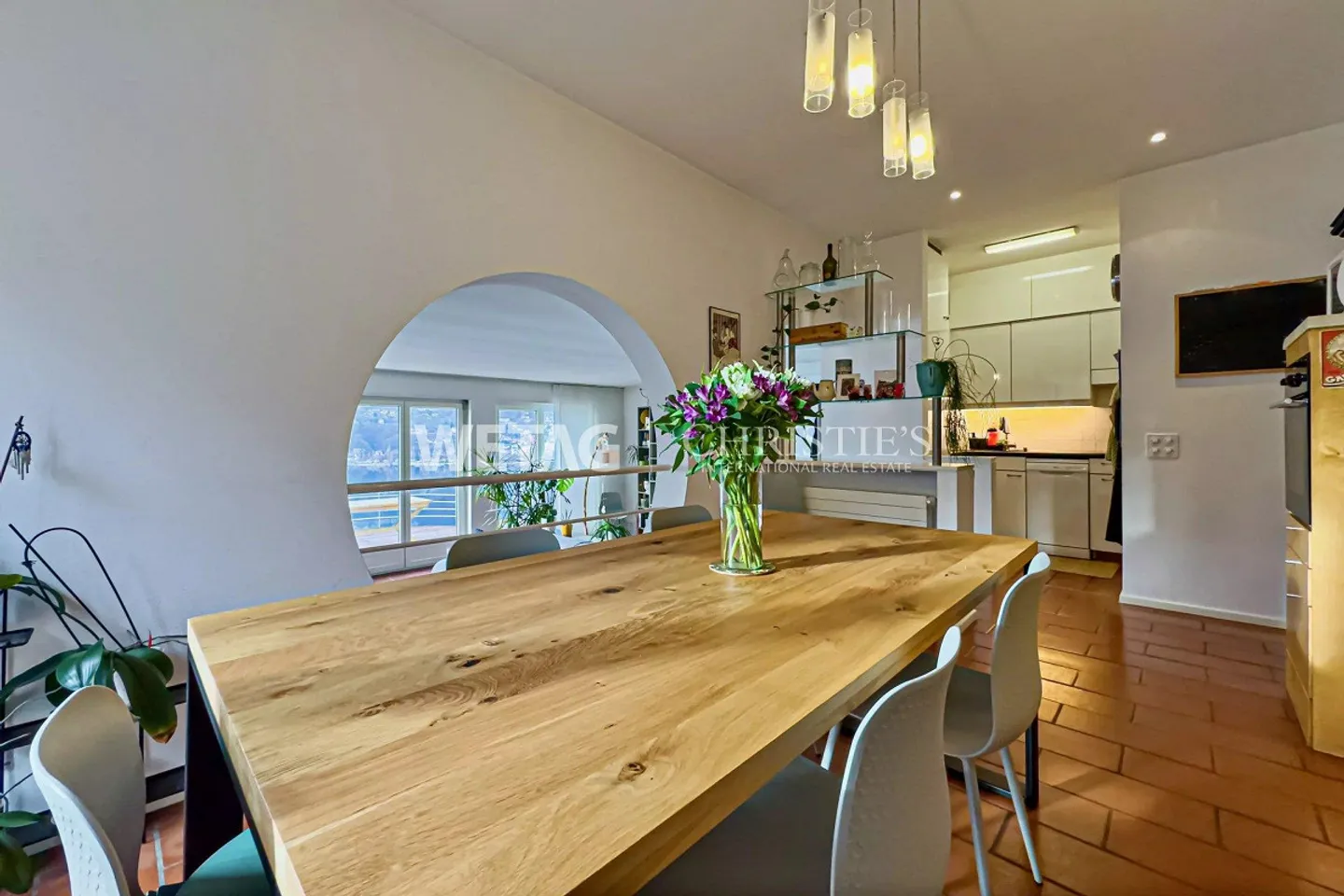 Charming small villa with outdoor pool, lake view in Montagnola for sale - Photo 4 of 13