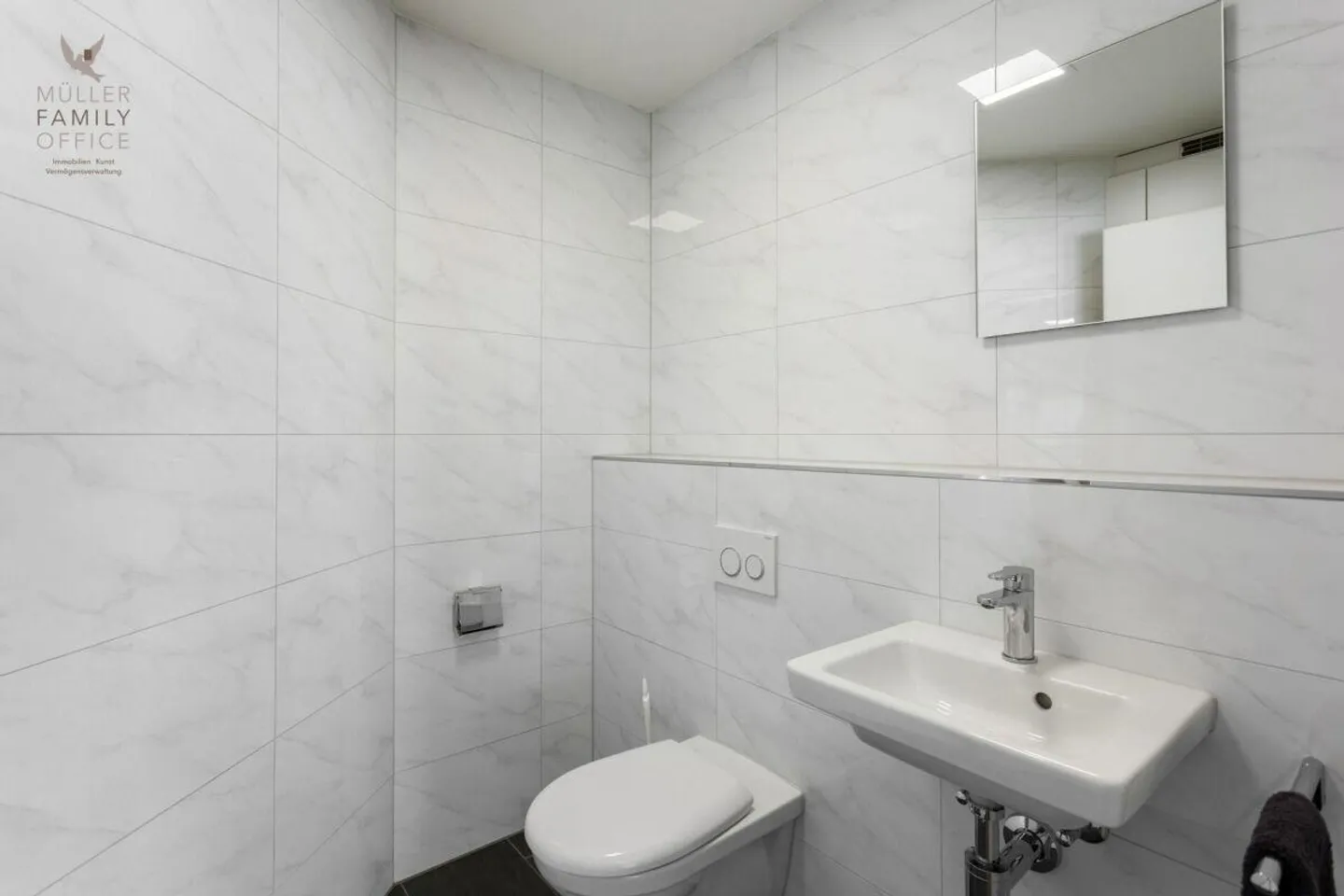 Exclusive commercial space in a central location in Tübach - ideal for office... - Photo 13 of 13