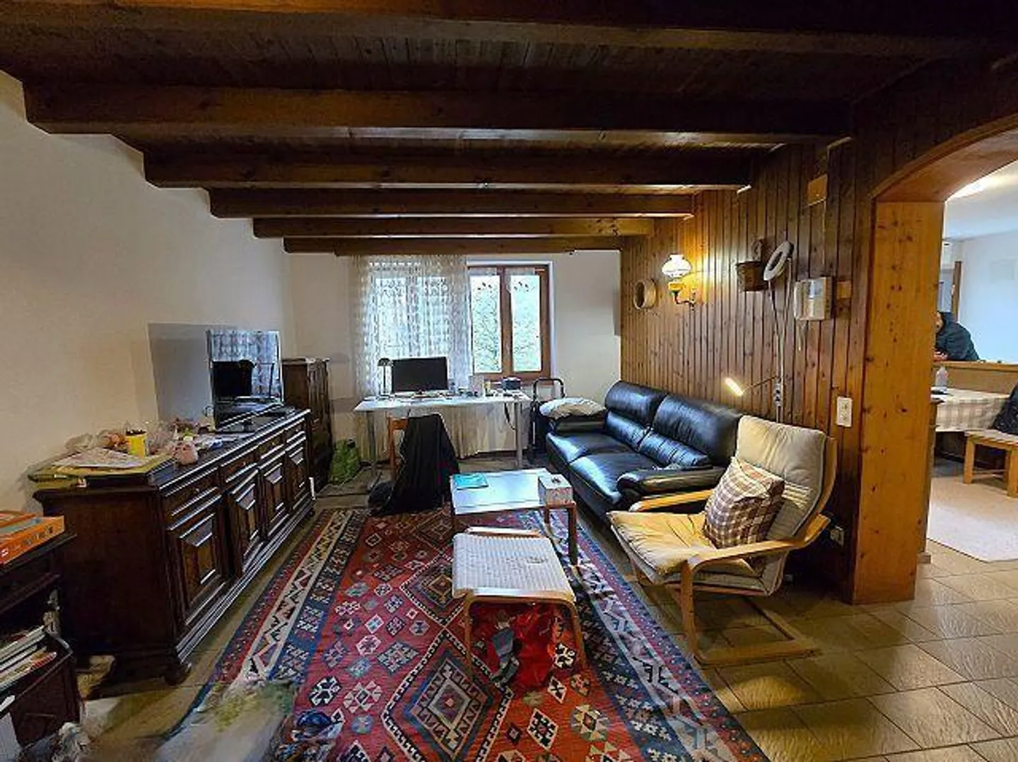 Single-family house with garden and 2 rustic buildings to renovate, very sunny and quiet - Photo 3 of 33