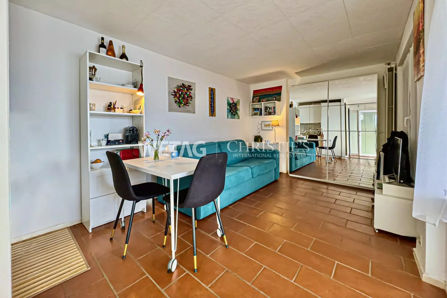 Charming small villa with outdoor pool, lake view in Montagnola for sale - Photo 9 of 13
