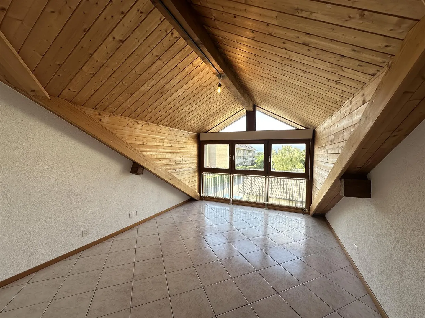 5-room apartment - Photo 4 of 14