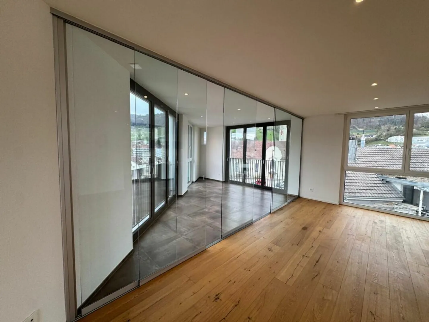 Appartement moderne en lieu idyllique - Photo 3 sur 10