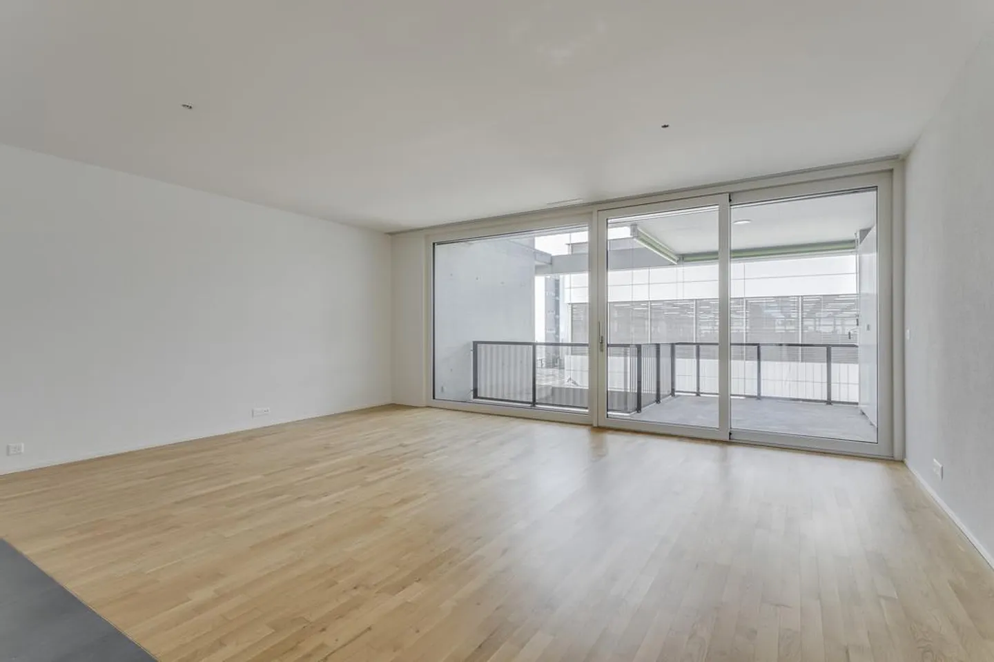 Modern 3 1/2-room apartment in the center of Zug - Photo 3 of 12