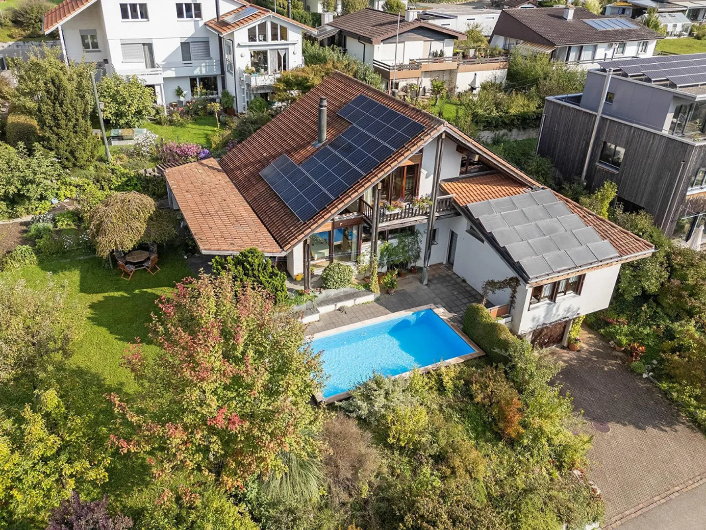 VILLA UNIFAMILIARE AD ALTA EFFICIENZA ENERGETICA CON UNA POSIZIONE ECCELLENTE - Foto 1 di 5