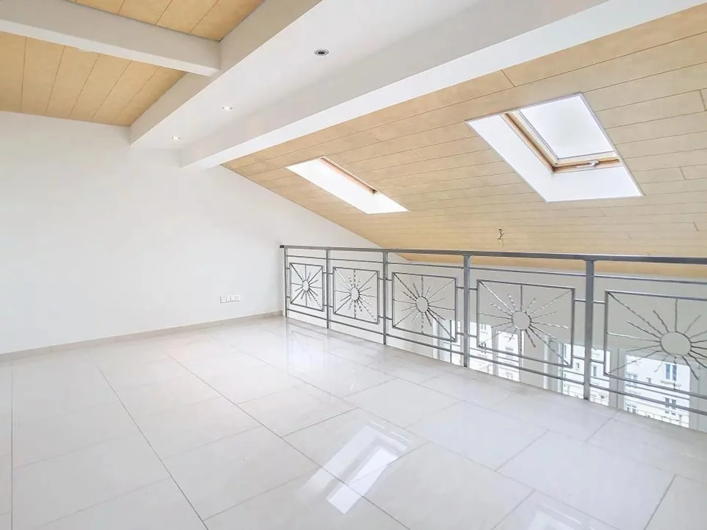 Duplextwo-room apartment with terrace in the city center - Photo 9 of 13