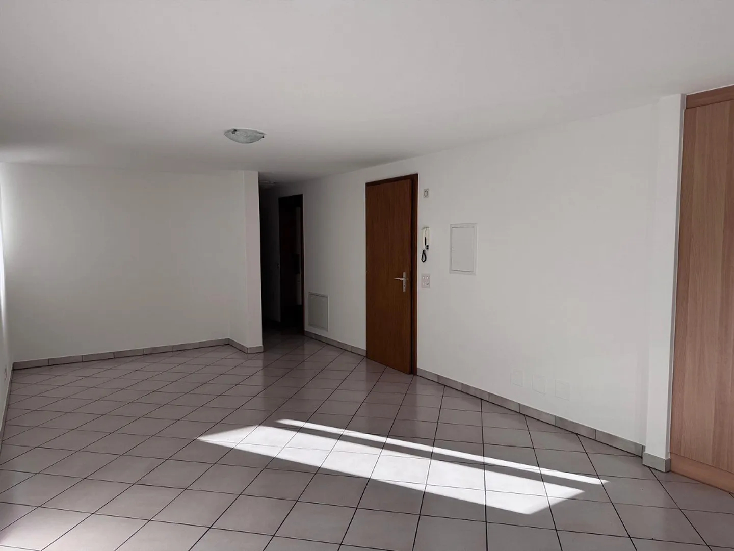 Cozy 3.5-room apartment in Giornico - Photo 2 of 10