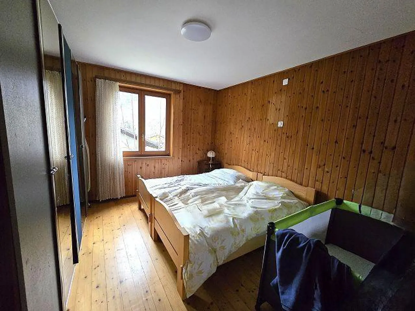 Single-family house with garden and 2 rustic buildings to renovate, very sunny and quiet - Photo 9 of 33