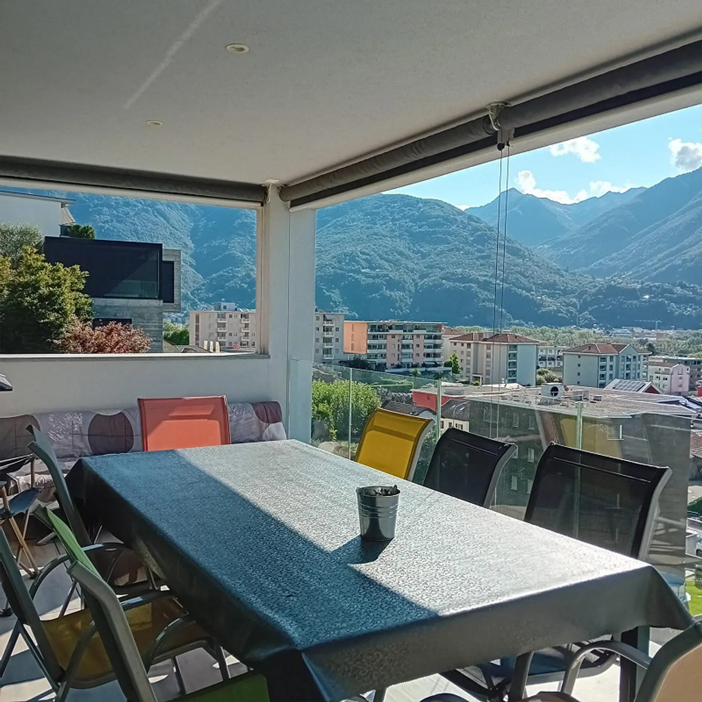 Doppelhaushälfte mit privatem Pool in Sementina - Foto 21 von 24