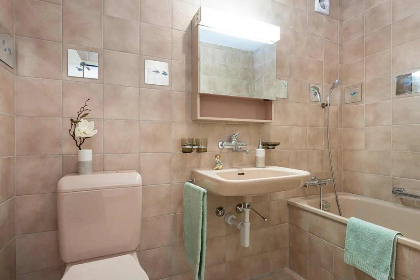 Your new feel-good oasis - Photo 5 of 6