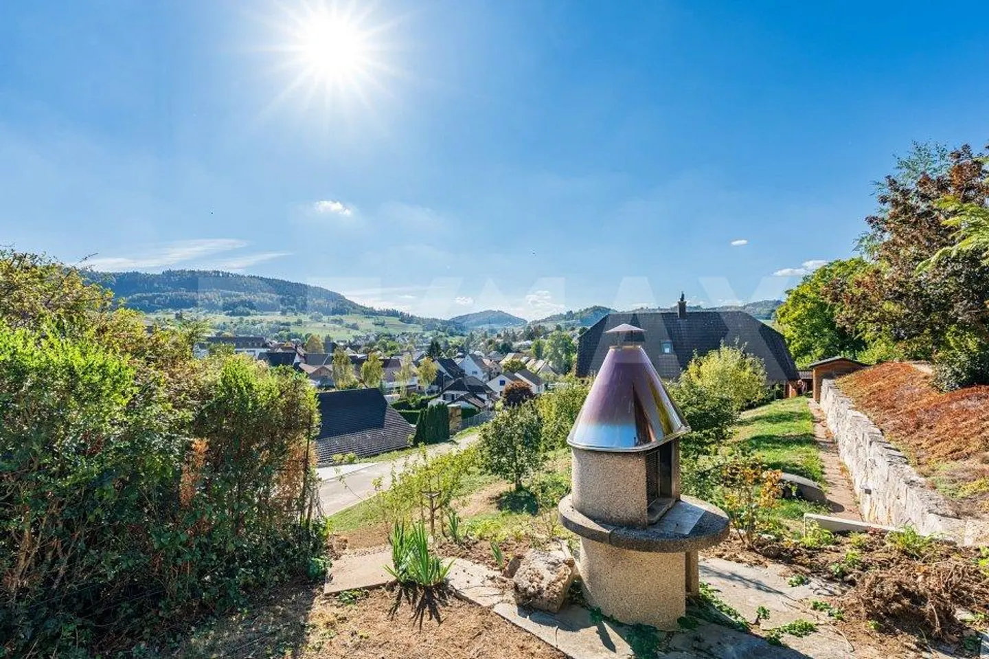 À hauteur d'œil avec l'horizon – Vivre avec une vue et un potentiel ! - Photo 4 sur 12