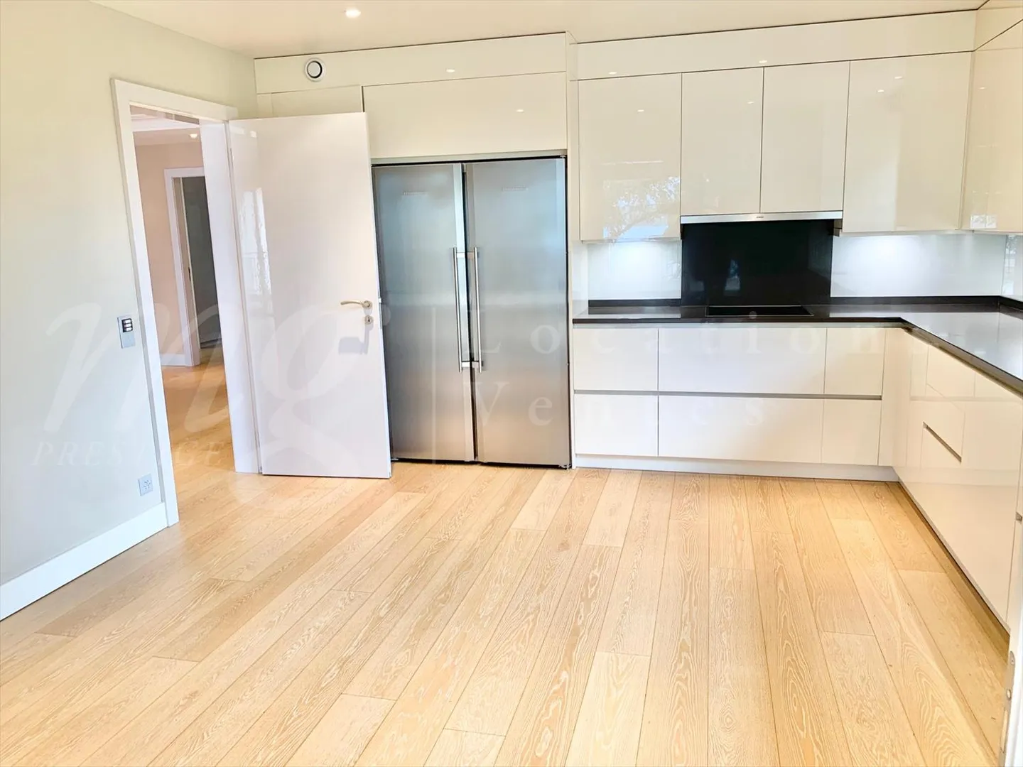 8-room apartment - Photo 6 of 7