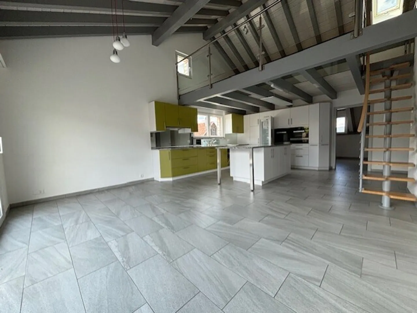 Magnifico appartamento di 4,5 locali a Courrendlin - Foto 1 di 15