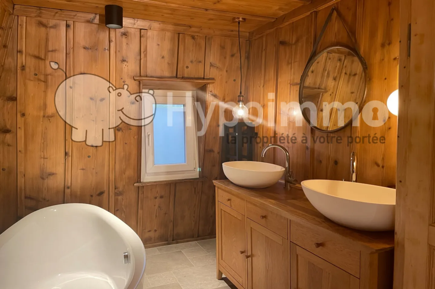 Chaleureux duplex de 3.5 pièces rénové - Photo 1 sur 12