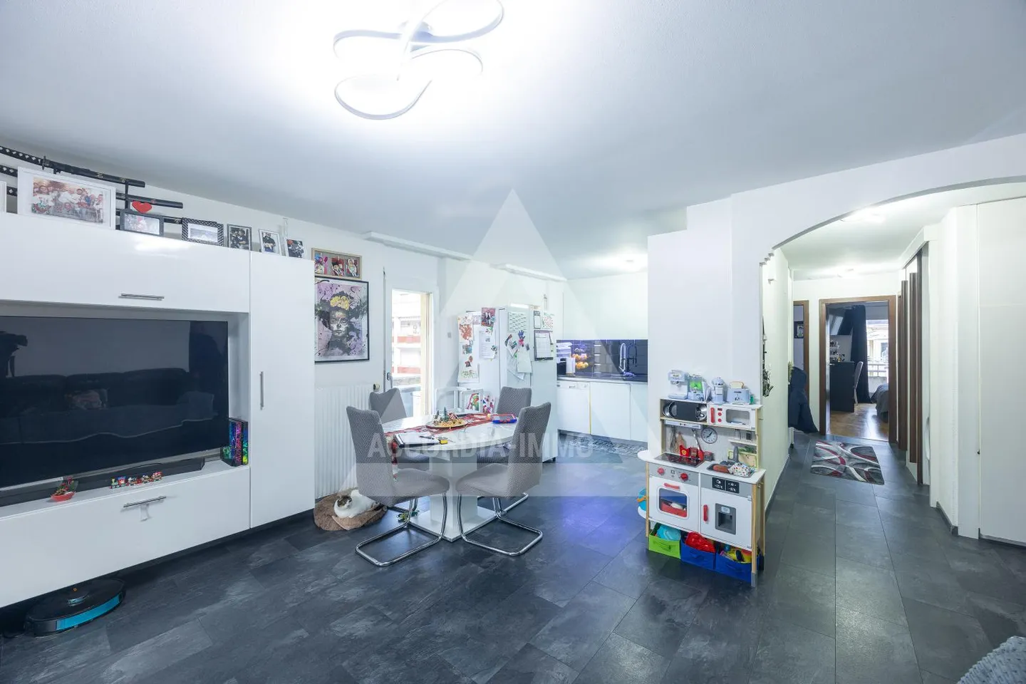 Magnifique appartement rénové de 4.5 pièces (97 m²) à Monthey - Photo 5 sur 25