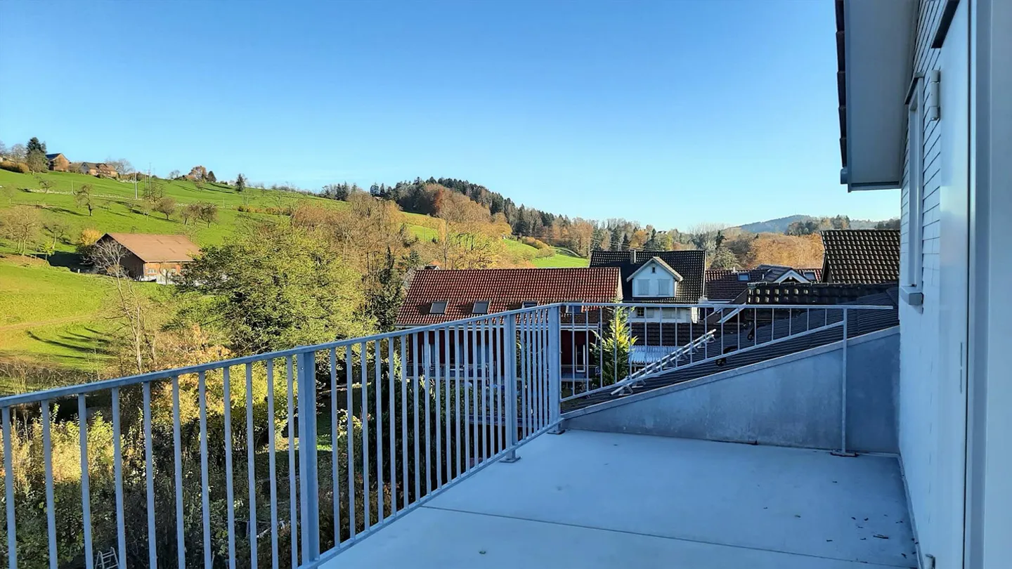 bellissimo appartamento mansardato - Foto 3 di 12