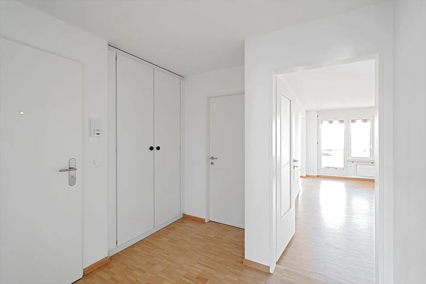 Appartement avec coin jardin dans un endroit calme - Photo 7 sur 8