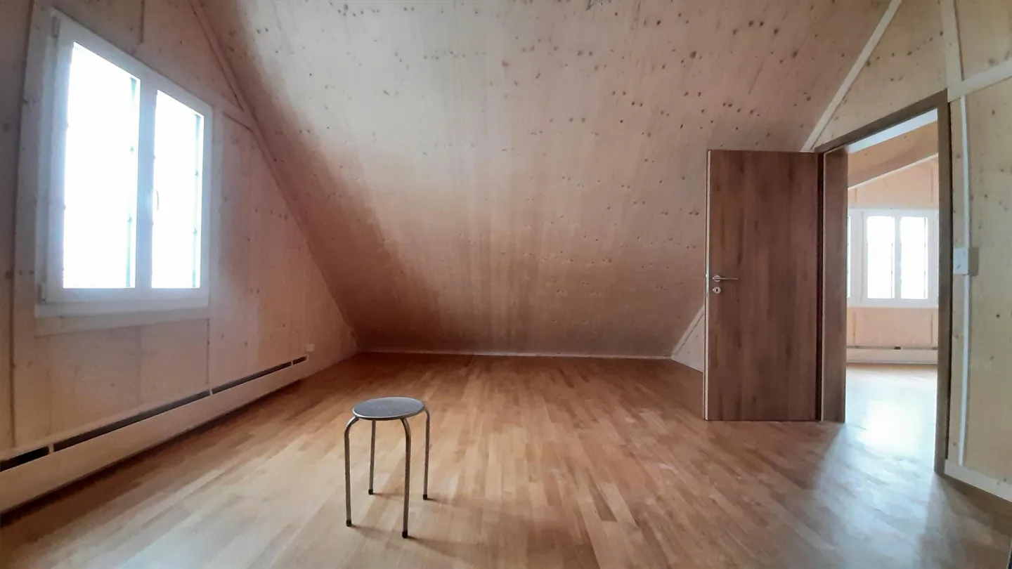 bellissimo appartamento mansardato - Foto 5 di 12